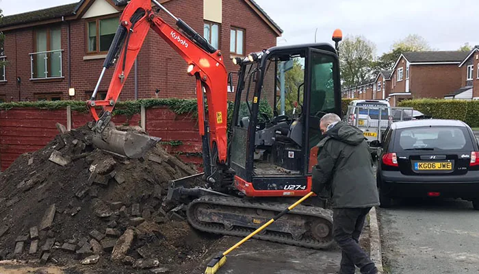 Digger hire Manchester - excavator and plant machinery hire